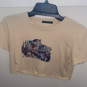 Rare Beige Croppwd Skylar Kittens Tshirt